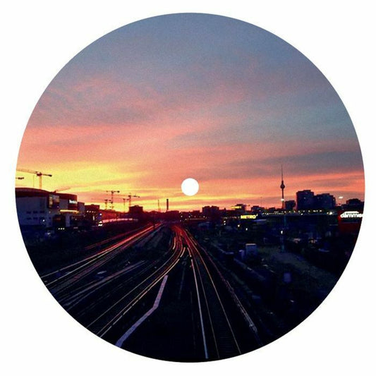 Gratts Pres. Trackhead T - Klub Romance EP Be Strong Be Free BSBF1204 Vinyl, tech house, deep house, house music, Gratts, electronic music